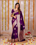 Royal Kanjivaram Golden Zari Woven Silk Saree With Blouse Piece - WINE